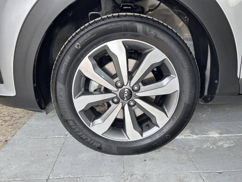 Kia Stonic 1.0 T-GDi 74kW (100CV) MHEV MT Drive