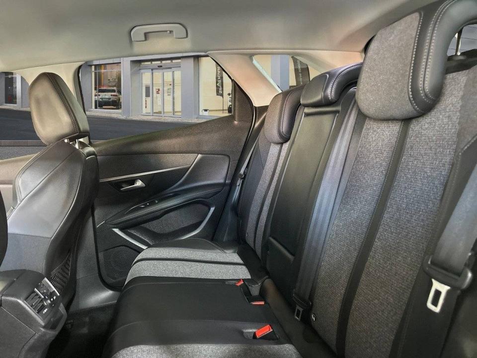 Peugeot 3008 1.5 BlueHDi 96kW (130CV) S&S Allure