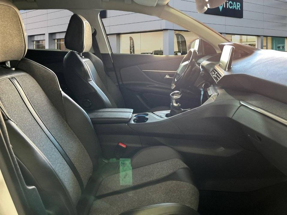 Peugeot 3008 1.5 BlueHDi 96kW (130CV) S&S Allure