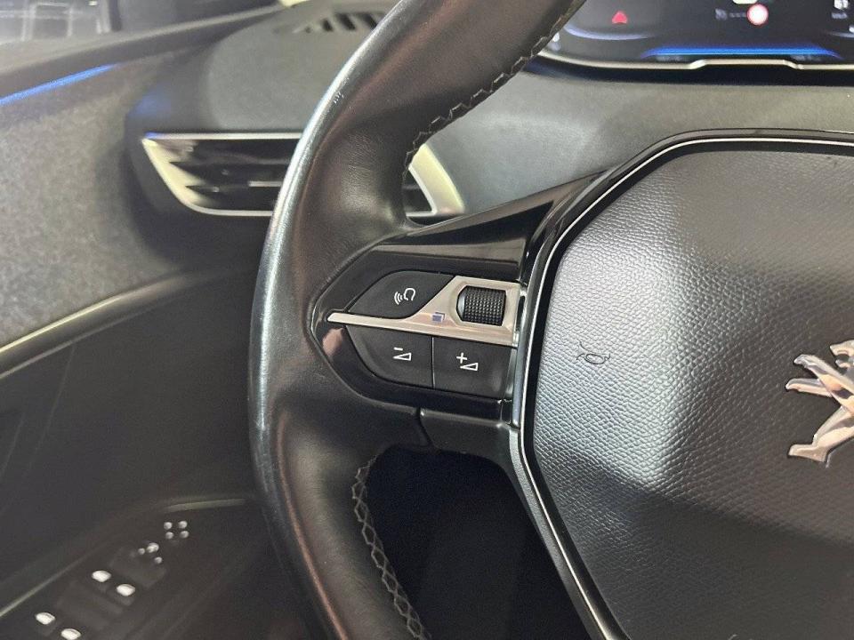 Peugeot 3008 1.5 BlueHDi 96kW (130CV) S&S Allure