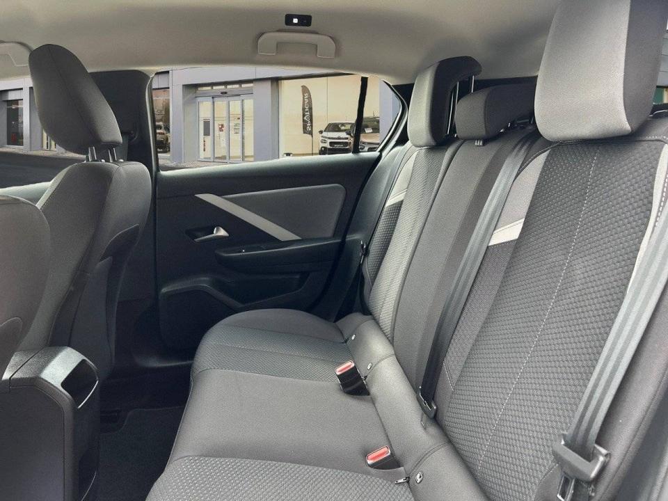 Opel Astra 1.2T XHT 96kW (130CV) Edition