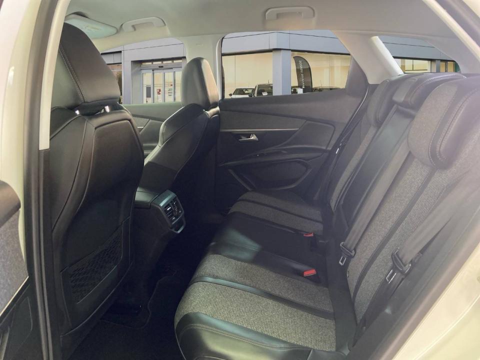 Peugeot 3008 1.2 PURETECH 96KW (130CV) ALLURE S&S