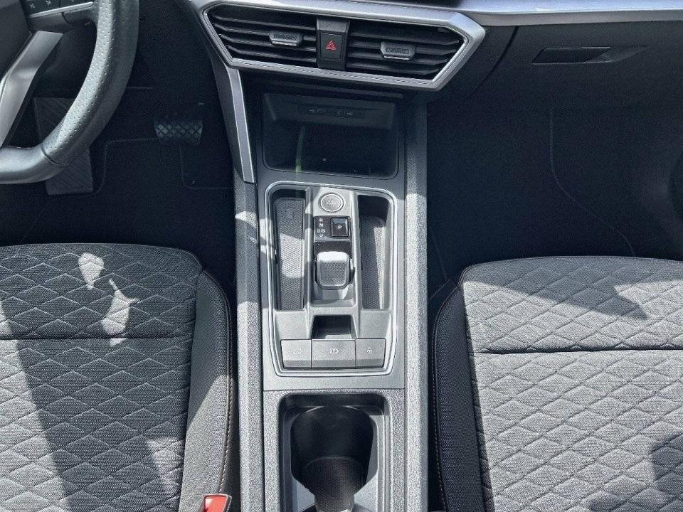 SEAT Nuevo León 1.0 eTSI 81kW DSG-7 S&S FR