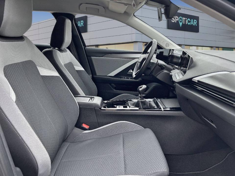 Opel Astra 1.2T XHT 96kW (130CV) Edition