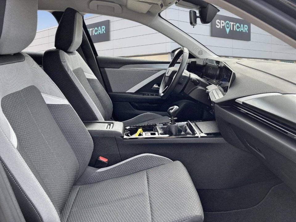 Opel Astra 1.2T XHT 96kW (130CV) Edition