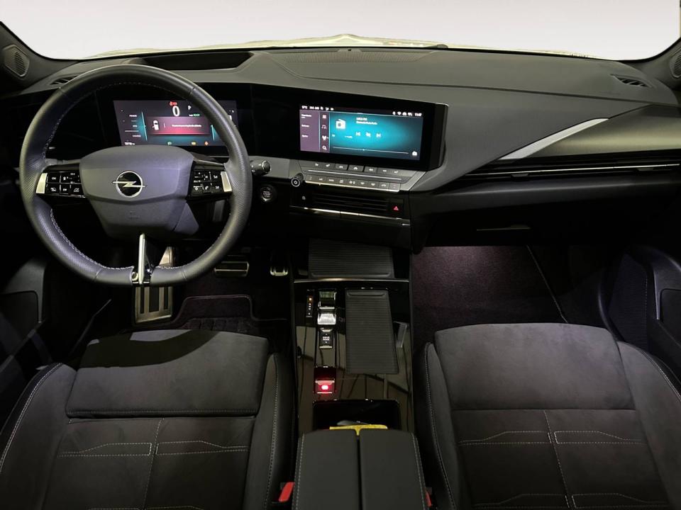 Opel Astra Electric 54kWh GS Auto