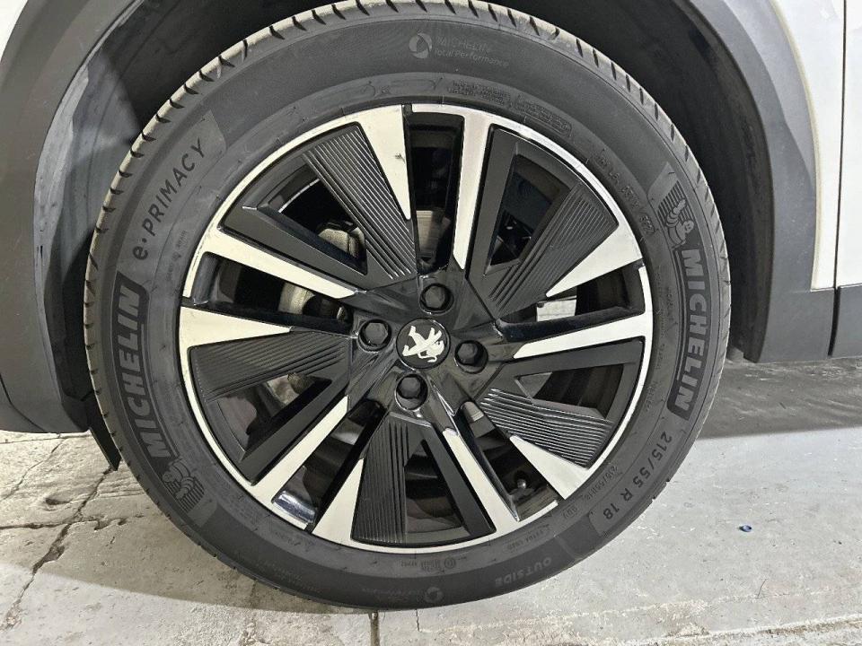 Peugeot 2008 GT Puretech 130 S&S EAT8