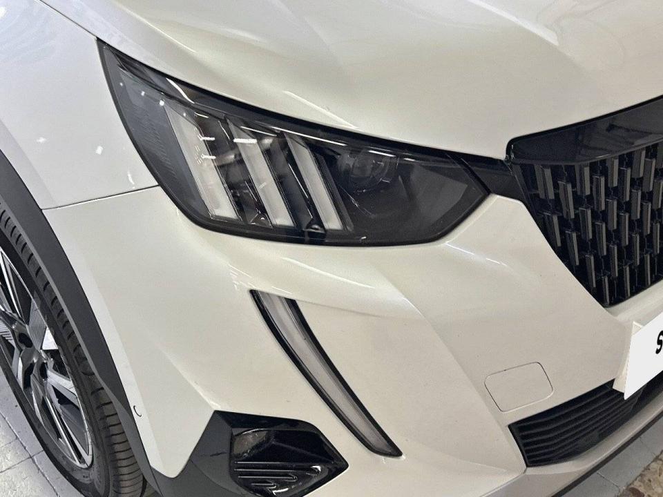 Peugeot 2008 GT Puretech 130 S&S EAT8