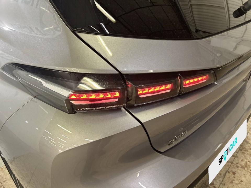 Peugeot 308 5P Allure PureTech 130 S&S MAN