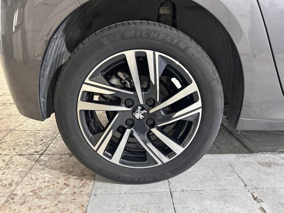 Peugeot 208 PureTech 73kW (100CV) Allure