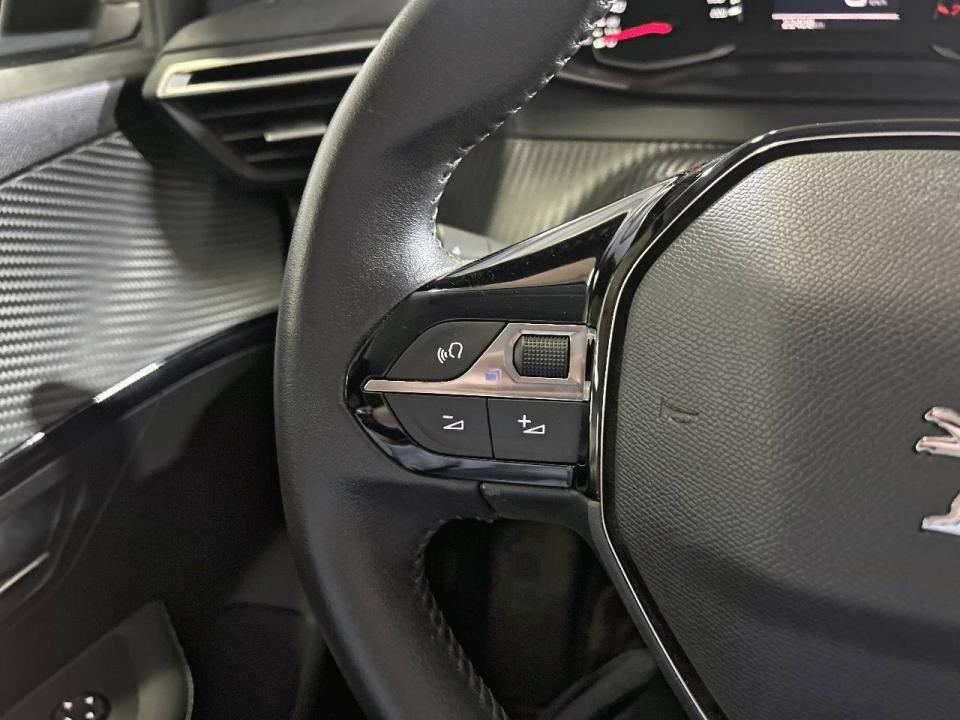 Peugeot 208 PureTech 73kW (100CV) Allure