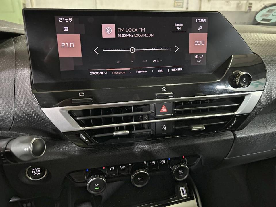 Citroen C4 PureTech 130 S&S EAT8 Shine