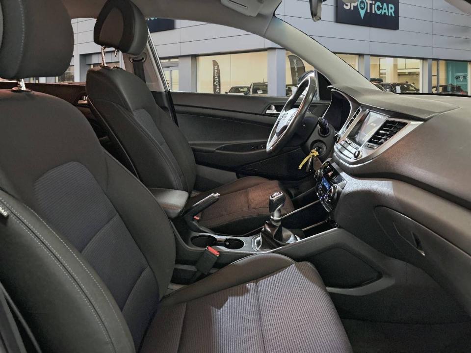 Hyundai Tucson 1.6 GDi BlueDrive Link 4x2