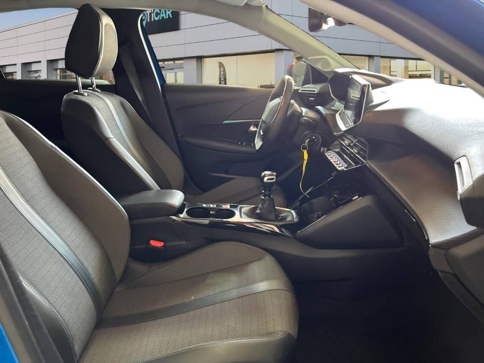 Peugeot 208 Allure Puretech 100