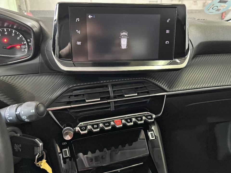 Peugeot 208 Allure Puretech 100