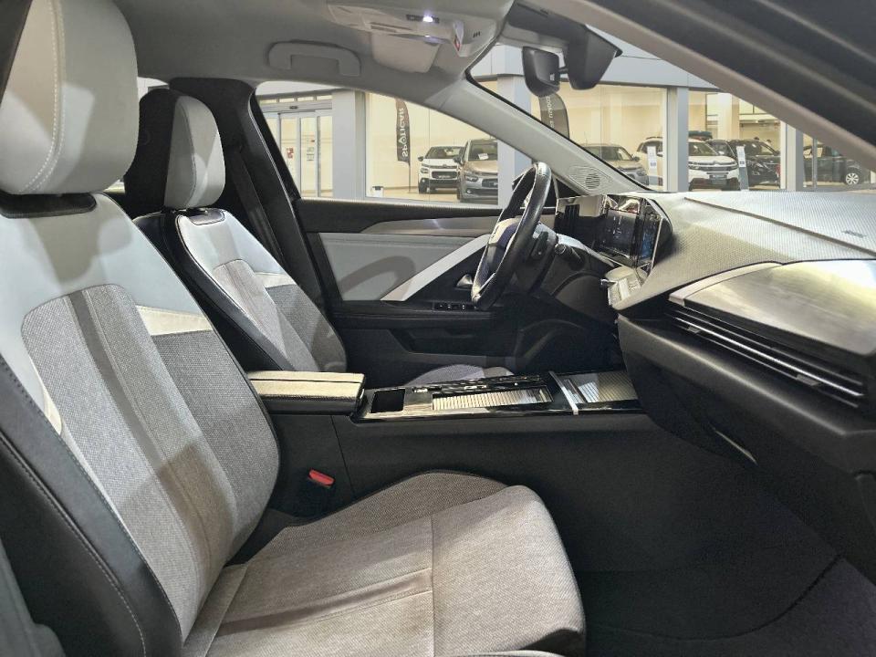 Opel Astra 1.2T XHT 96kW (130CV) Elegance Auto