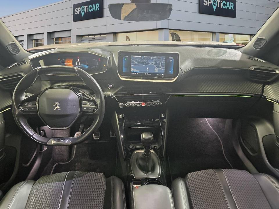 Peugeot 2008 GT Line Puretech 130 S&S BVM6