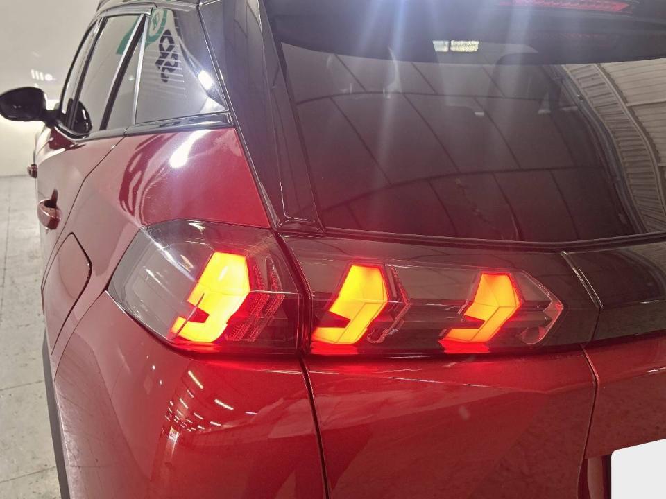 Peugeot 2008 GT Line Puretech 130 S&S BVM6