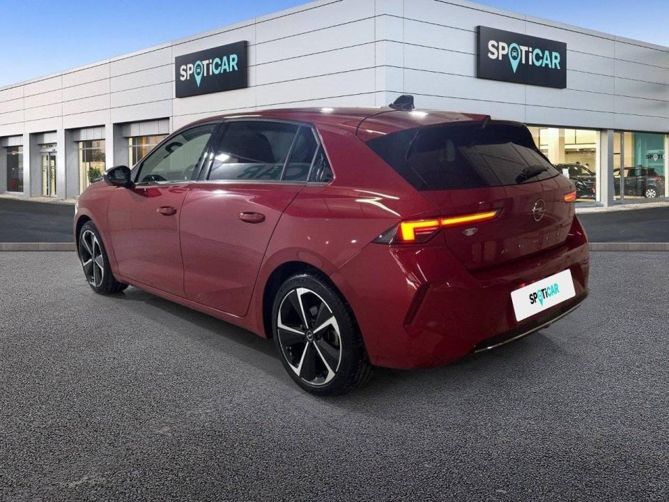 Opel Astra 1.2T XHT 96kW (130CV) Elegance