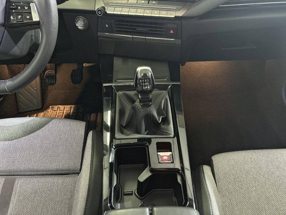 Opel Astra 1.2T XHT 96kW (130CV) Elegance