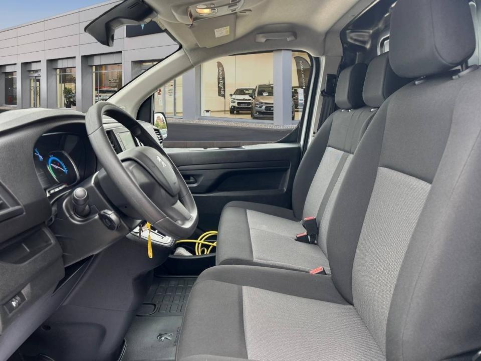 Peugeot e-Expert e-Expert Furgón 100kW Batería 50kWh Std