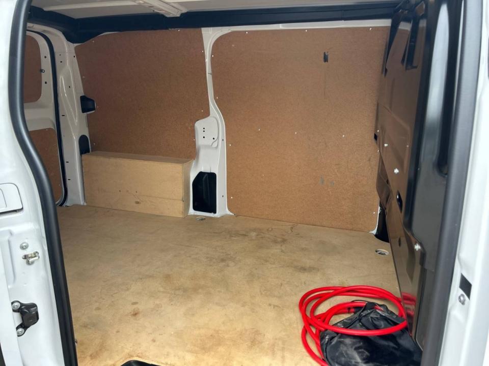 Peugeot e-Expert e-Expert Furgón 100kW Batería 50kWh Std