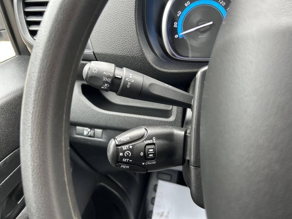 Peugeot e-Expert e-Expert Furgón 100kW Batería 50kWh Std