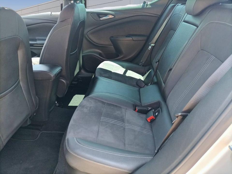 Opel Astra 1.2T SHR 107kW (145CV) Ultimate