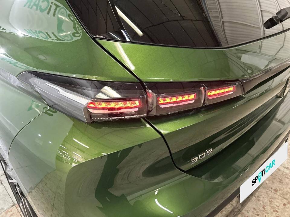 Peugeot 308 5P Allure Pack Puretech 130 S&S MAN