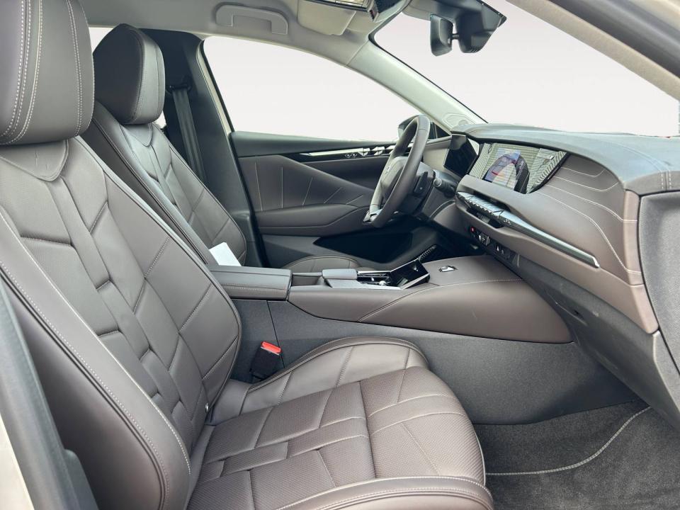 DS DS 4 PureTech 130 auto A.de Saint Exupéry