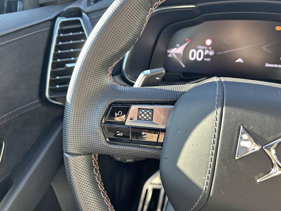DS DS 7 Crossback BlueHDi 130 AT ÉDITION FRANCE