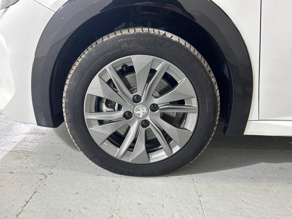 Peugeot e-208 Eléctrico Allure Pack