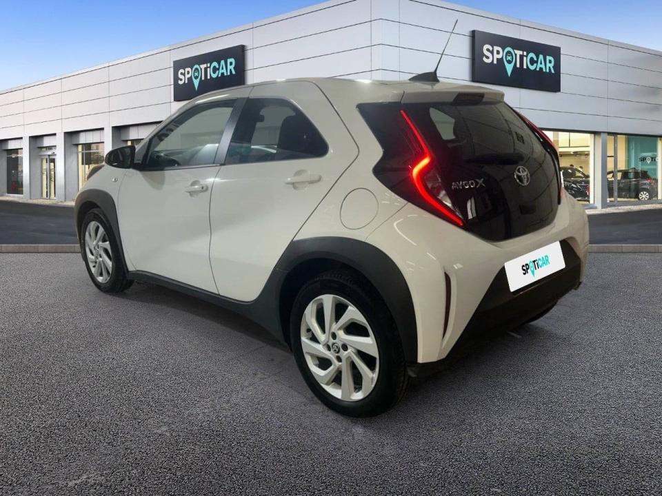 Toyota Aygo X Cross 1.0 VVT-I 72CV Play