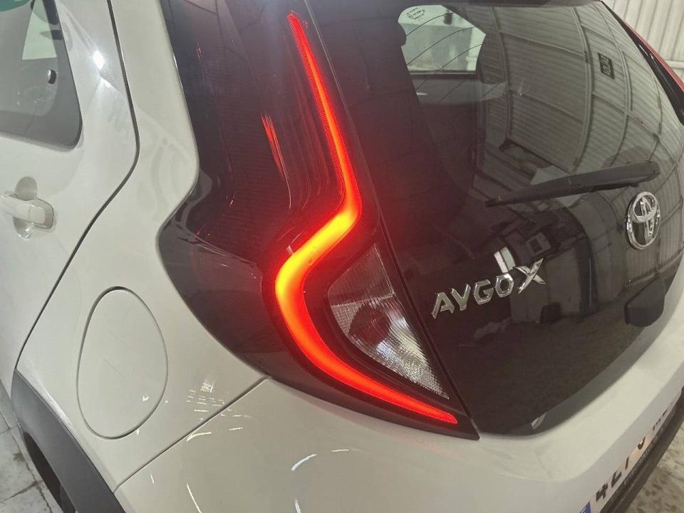 Toyota Aygo X Cross 1.0 VVT-I 72CV Play