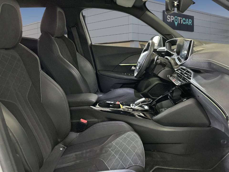 Peugeot 2008 GT Puretech 130 S&S EAT8