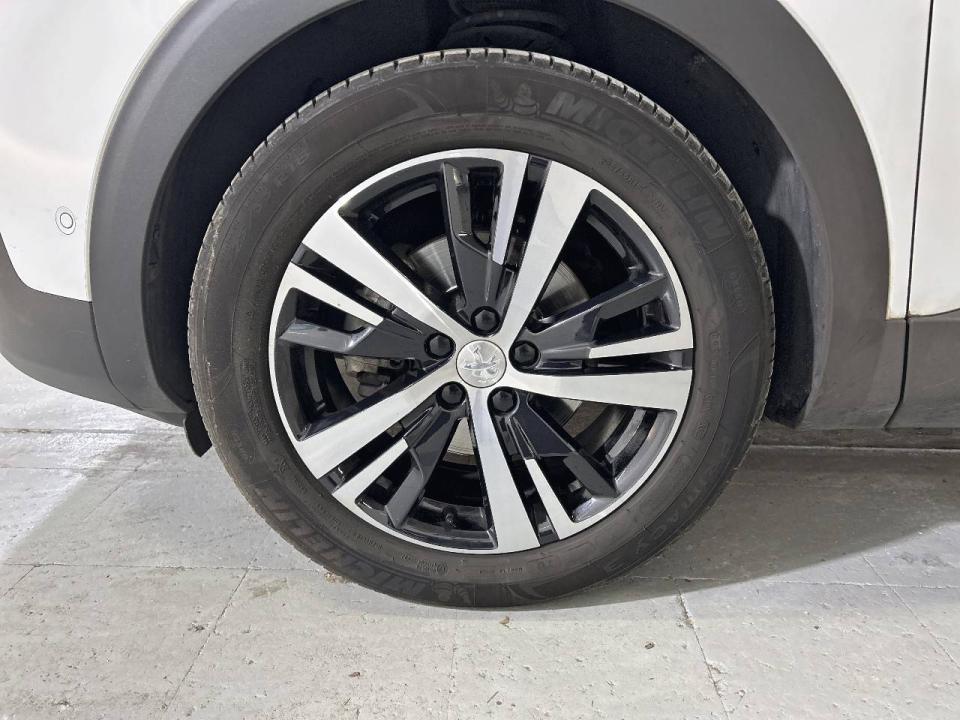 Peugeot 3008 1.2 PURETECH 96KW (130CV) ALLURE EAT8