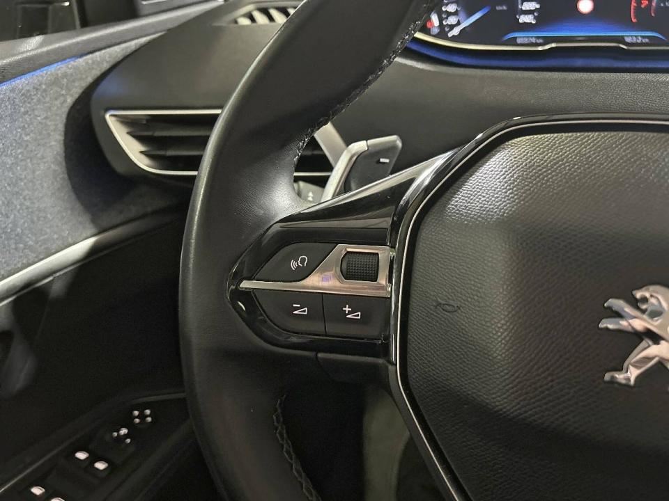 Peugeot 3008 1.2 PURETECH 96KW (130CV) ALLURE EAT8