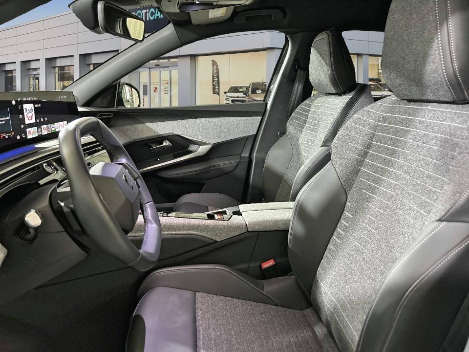 Peugeot 3008 Hybrid 1.2 100KW Allure eDCS6