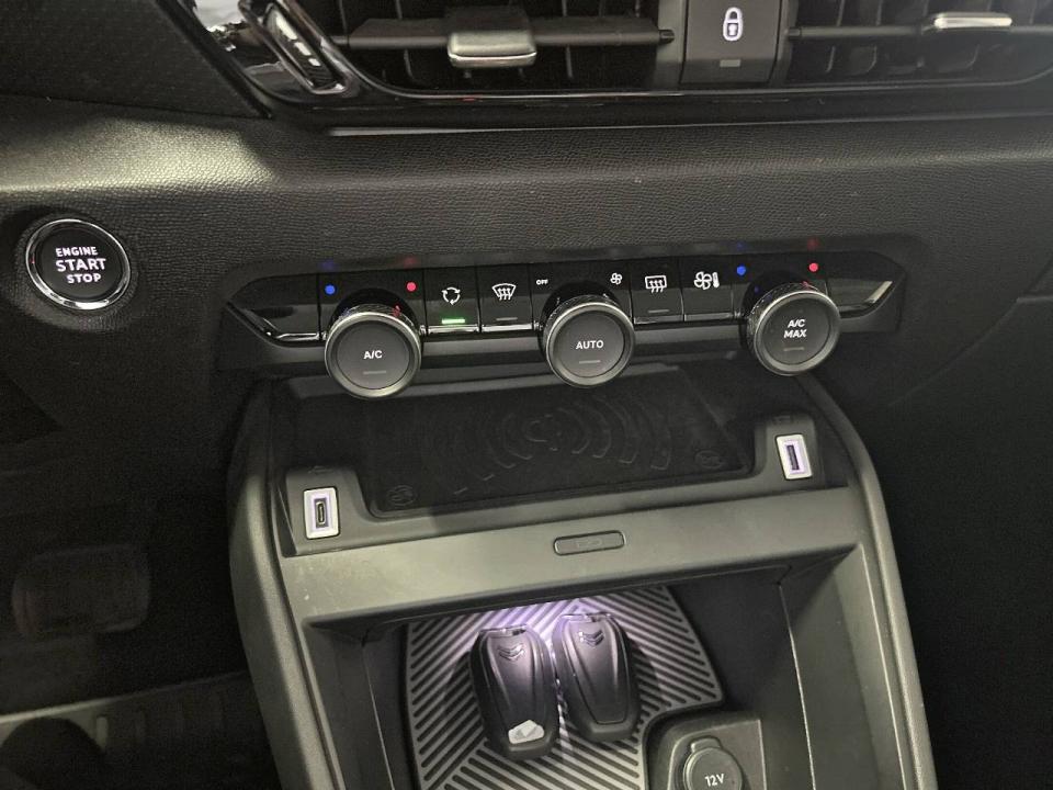 Citroen ë-C4 ë-C4 eléctrico 100kW Shine