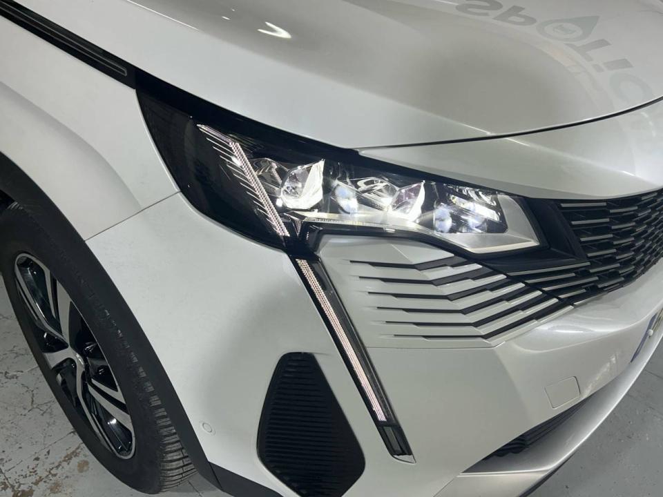 Peugeot 3008 Hybrid 225 e-EAT8 GT