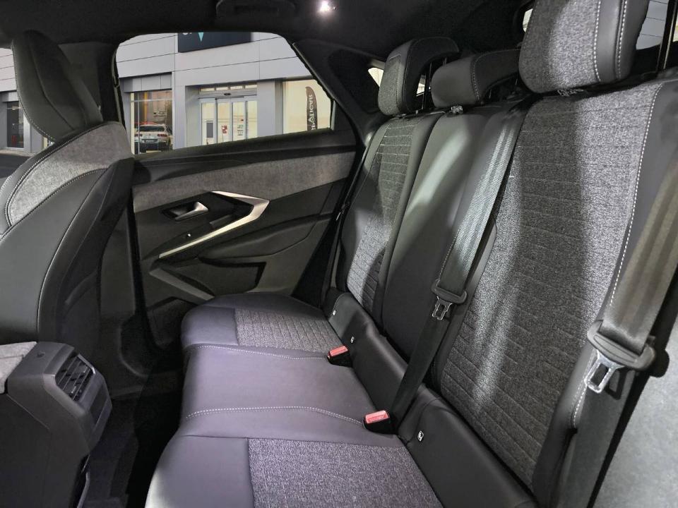 Peugeot 3008 Hybrid 1.2 100KW Allure eDCS6