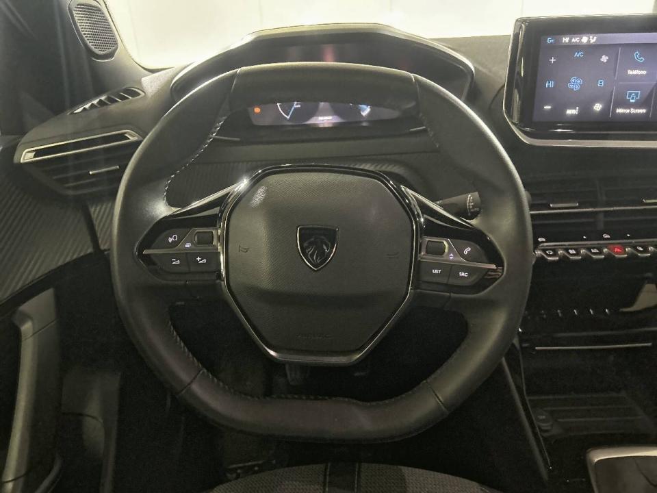 Peugeot 2008 Allure Gasolina 100 S&S 6 Vel. MAN
