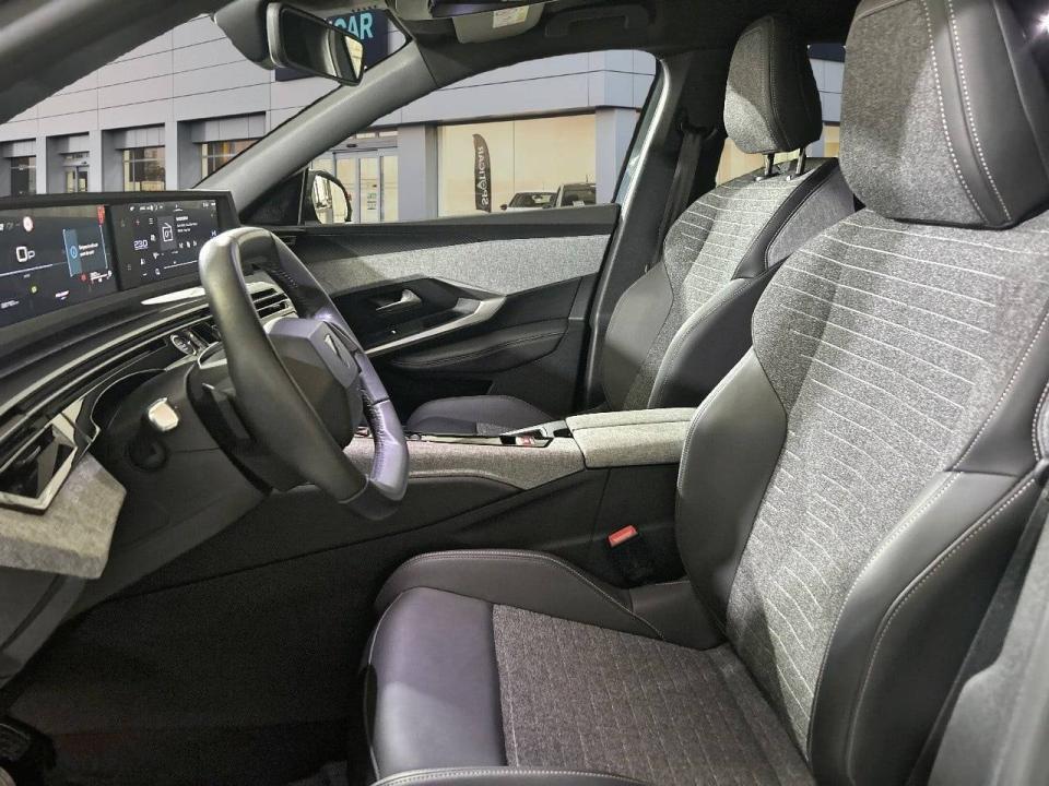 Peugeot 3008 Hybrid 1.2 100KW Allure eDCS6