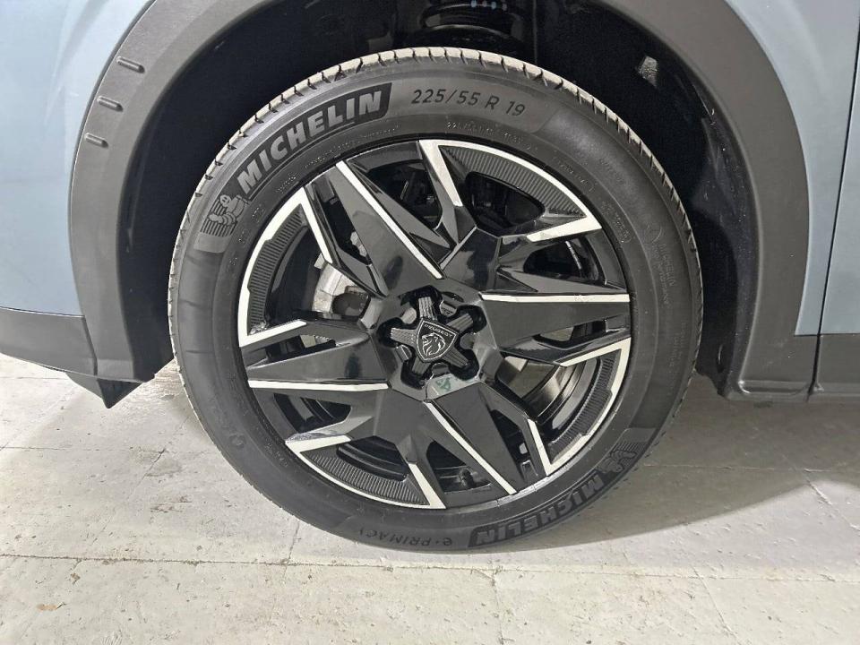 Peugeot 3008 Hybrid 1.2 100KW Allure eDCS6