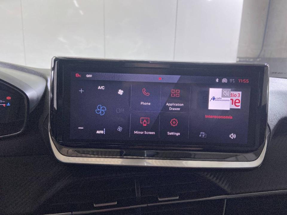 Peugeot 2008 Allure Gasolina 100 S&S 6 Vel. MAN