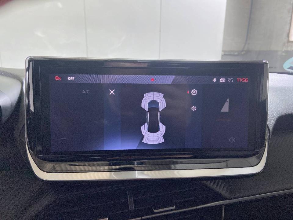 Peugeot 2008 Allure Gasolina 100 S&S 6 Vel. MAN