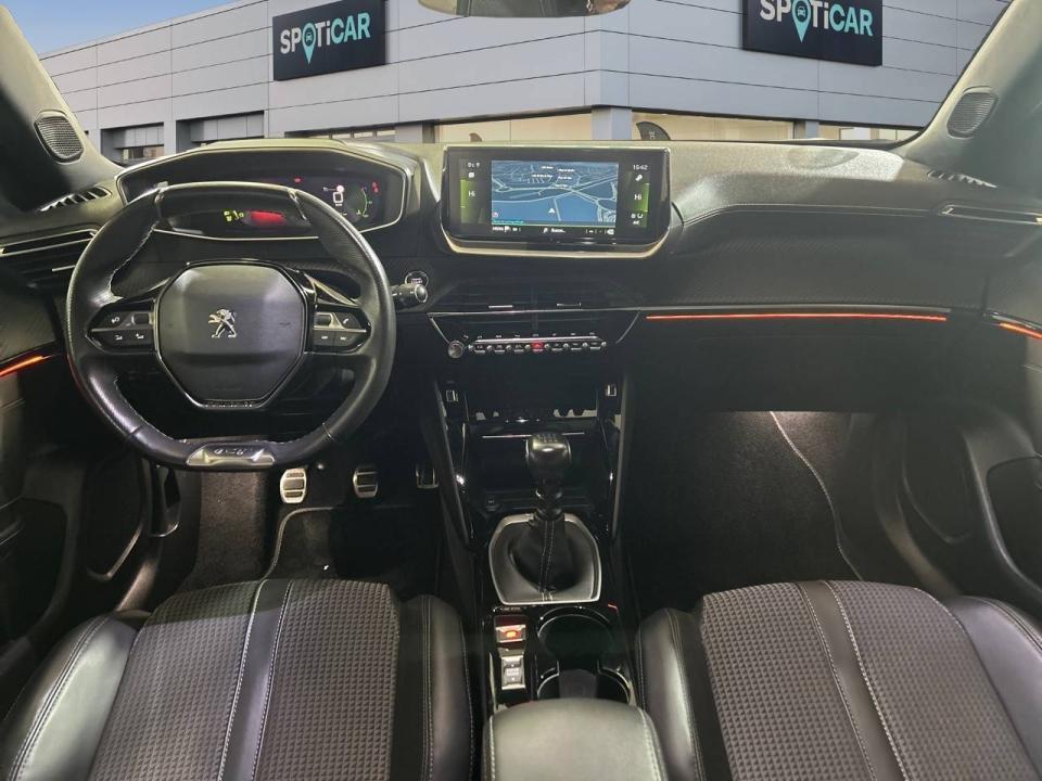 Peugeot 2008 GT Puretech 130 S&S 6 Vel. MAN