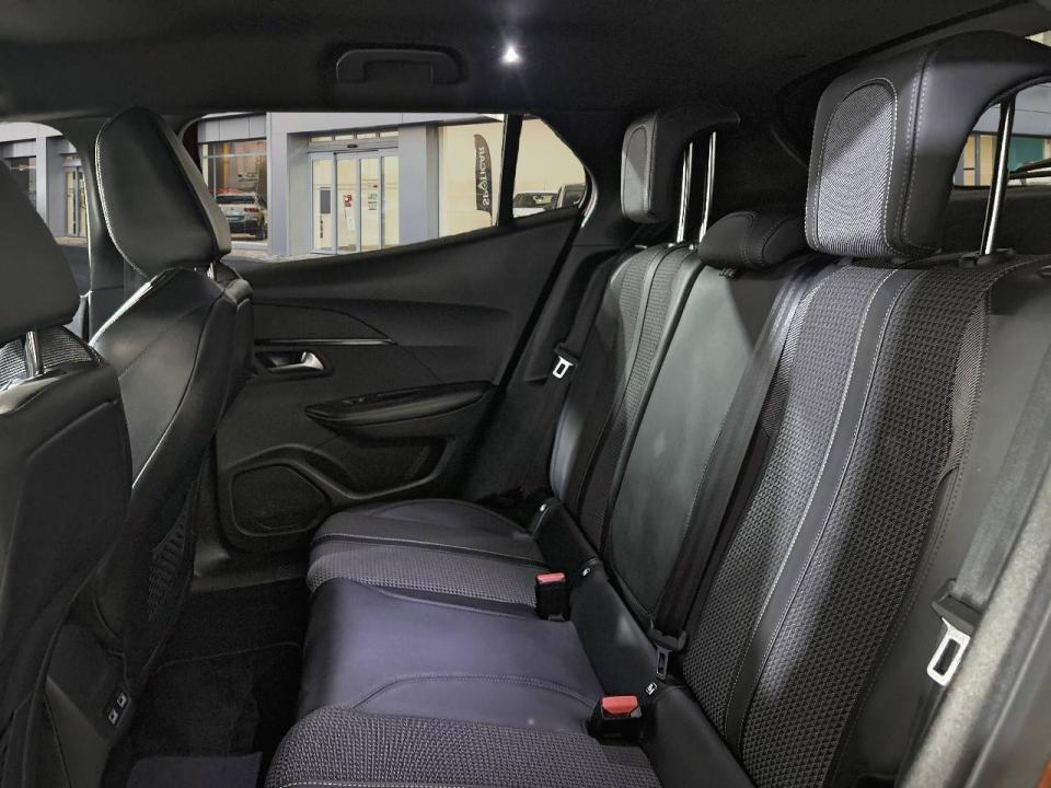 Peugeot 2008 GT Puretech 130 S&S 6 Vel. MAN