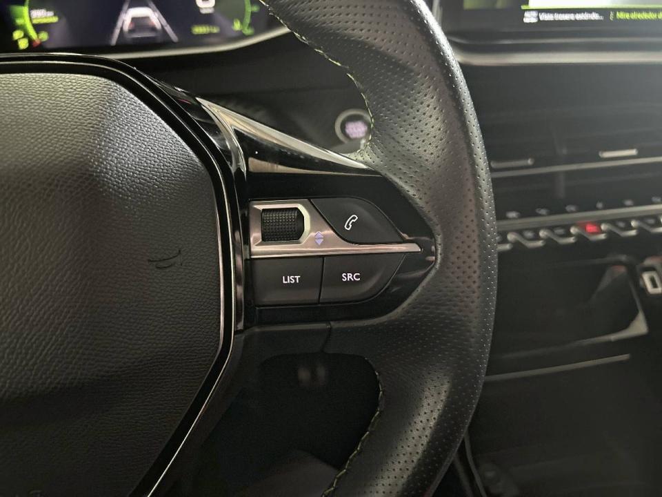 Peugeot 2008 GT Puretech 130 S&S 6 Vel. MAN