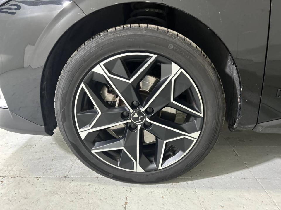 DS DS 4 CROSS PureTech 225 RIVOLI